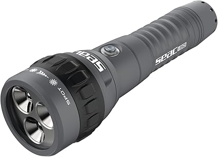 i50 Torcia Subacquea Ricaricabile 2600lumen con Regolazione del Fascio Luce da 14 a 75 gradi - Intensità Luminosa Variabile - Funzione Lampeggio di Emergenza